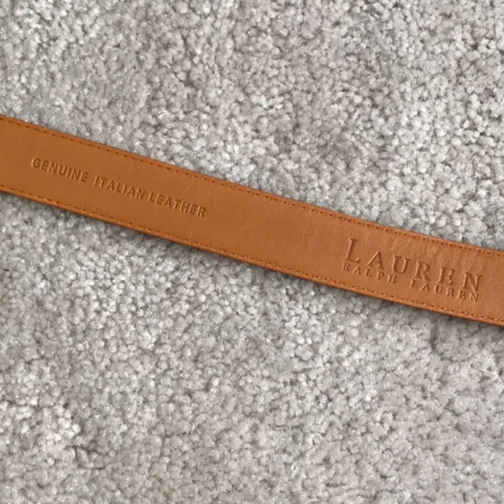 LAUREN Ralph Lauren genuine Italian Leather belt. Sz M see measurements